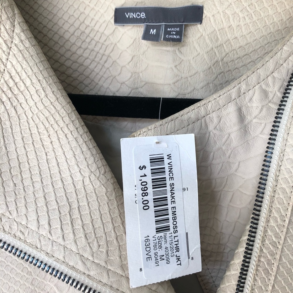 New Vince snakeskin patter leather jacket. Size 8